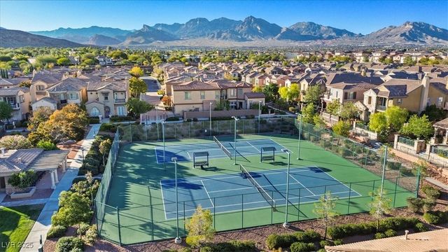 2334 Malaga Peak Street, Las Vegas, NV 89135