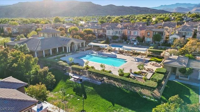 2334 Malaga Peak Street, Las Vegas, NV 89135