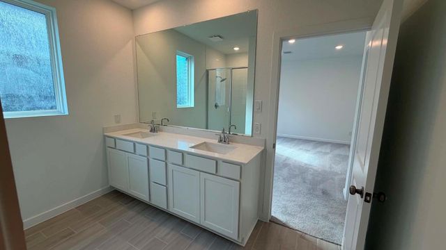 27451 Sunterra Village Dr, Katy, TX 77493
