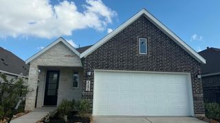 27451 Sunterra Village Dr, Katy, TX 77493