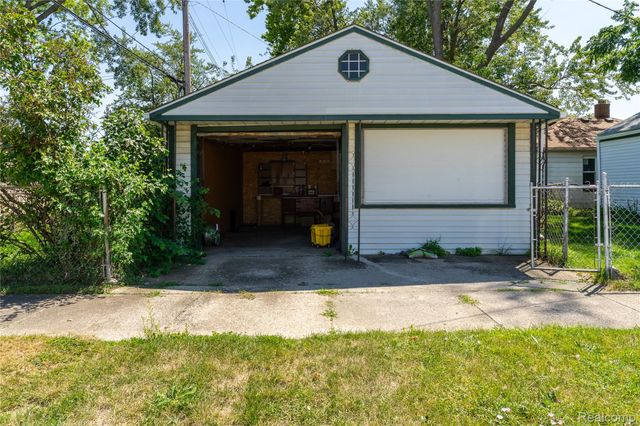 13313 Helen Street, Southgate, MI 48195