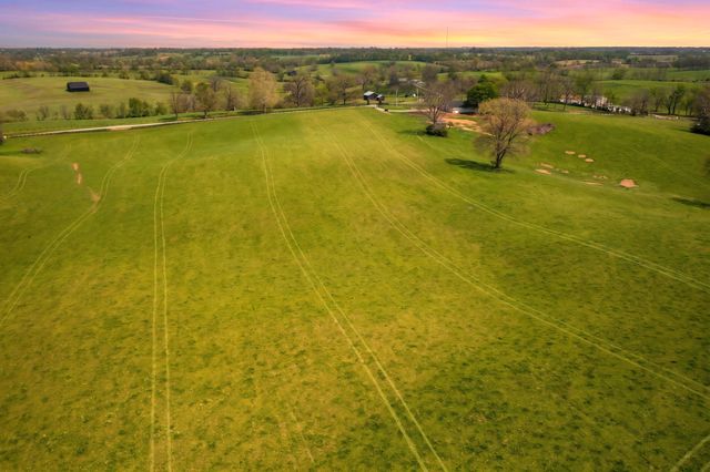 401 Millersburg Cynthiana Road, Paris, KY 40361