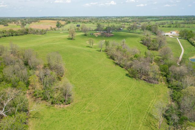 401 Millersburg Cynthiana Road, Paris, KY 40361