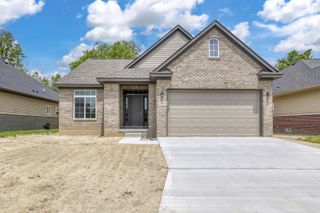 31610 Beaver Circle, New Boston, MI 48164