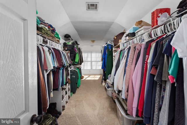 12 OAK LEAF DR, New Egypt, NJ 08533