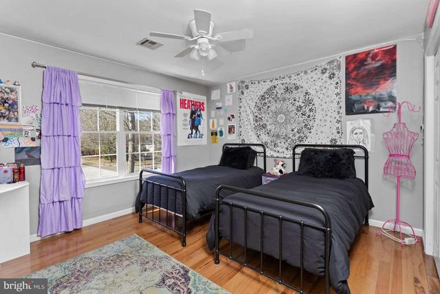 12 OAK LEAF DR, New Egypt, NJ 08533