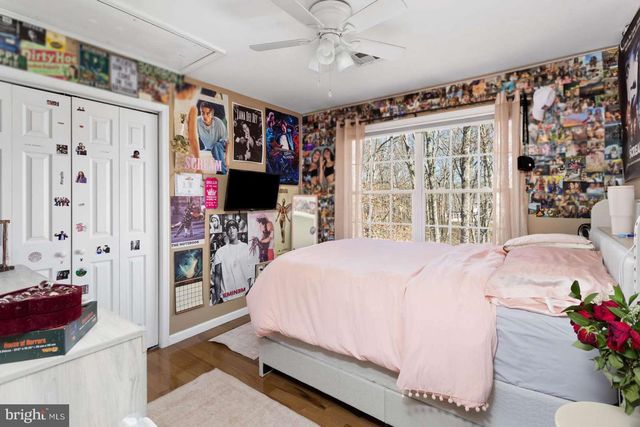 12 OAK LEAF DR, New Egypt, NJ 08533