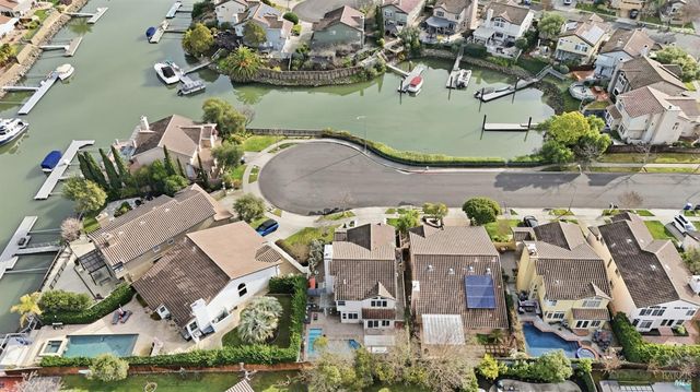 45 Cove Ct, Napa, CA 94559