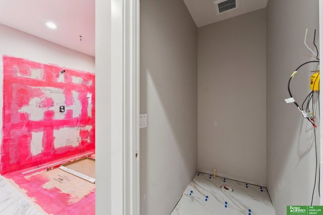 3538 S 210th Avenue, Elkhorn, NE 68022