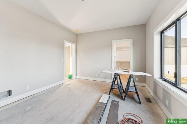 3538 S 210th Avenue, Elkhorn, NE 68022