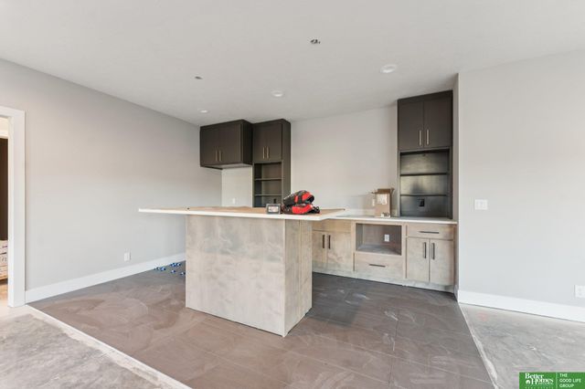 3538 S 210th Avenue, Elkhorn, NE 68022