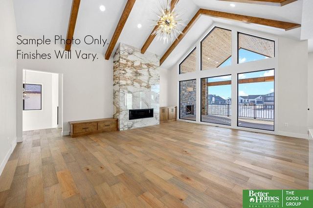 3538 S 210th Avenue, Elkhorn, NE 68022