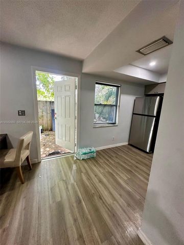 1417 NE 5th Avenue, Fort Lauderdale, FL 33304