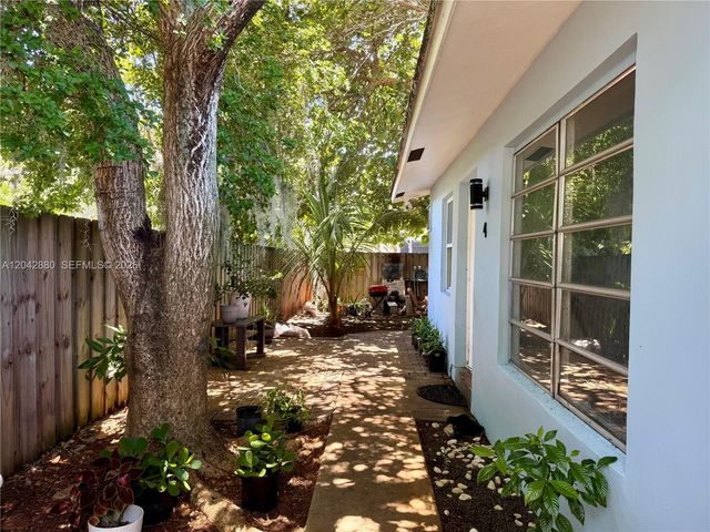 1417 NE 5th Avenue, Fort Lauderdale, FL 33304