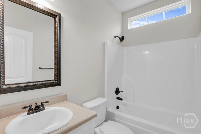 125 Thoroughbred Drive, Guyton, GA 31312