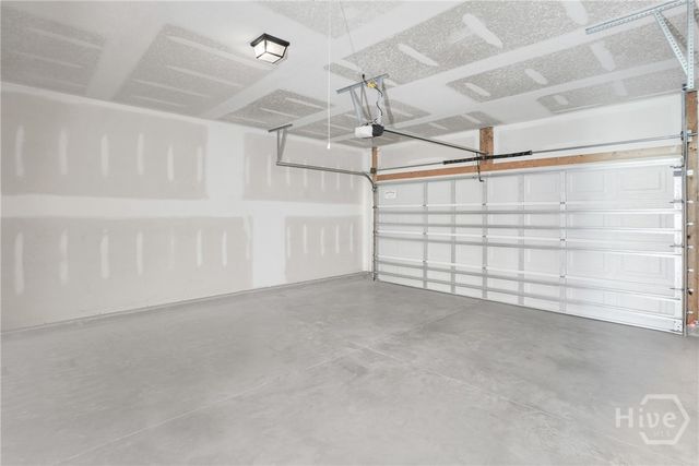 125 Thoroughbred Drive, Guyton, GA 31312