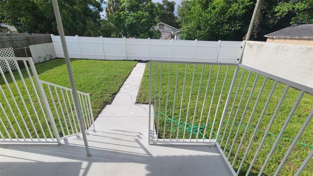 2519 W WALNUT, Tampa, FL 33607