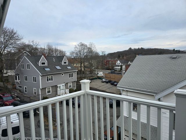 29 Appleton St 3, Arlington, MA 02476