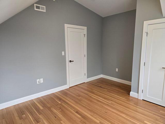 29 Appleton St 3, Arlington, MA 02476