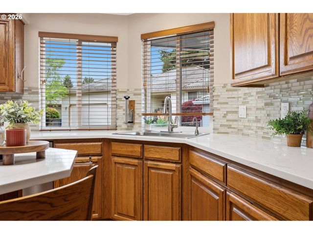 308 Nw 95TH Cir, Vancouver, WA 98665
