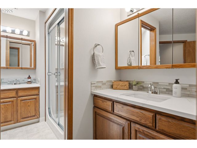 308 Nw 95TH Cir, Vancouver, WA 98665