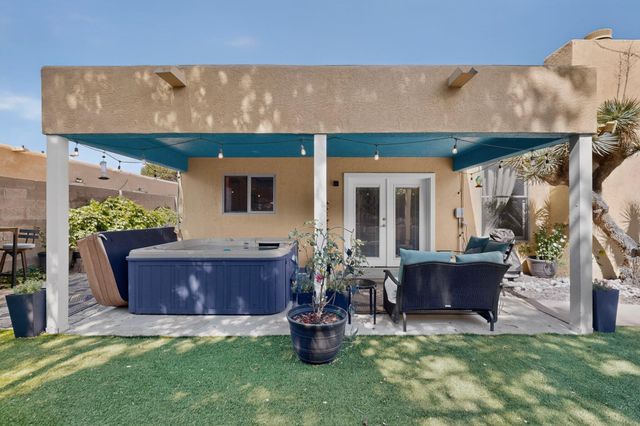 2012 Father Sky Street NE, Albuquerque, NM 87112