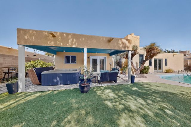 2012 Father Sky Street NE, Albuquerque, NM 87112