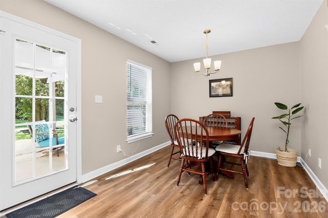 4819 Hopewood Lane, Charlotte, NC 28216