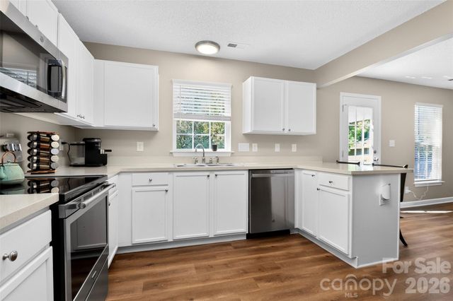 4819 Hopewood Lane, Charlotte, NC 28216