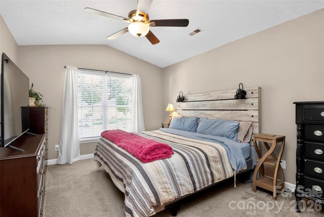 4819 Hopewood Lane, Charlotte, NC 28216