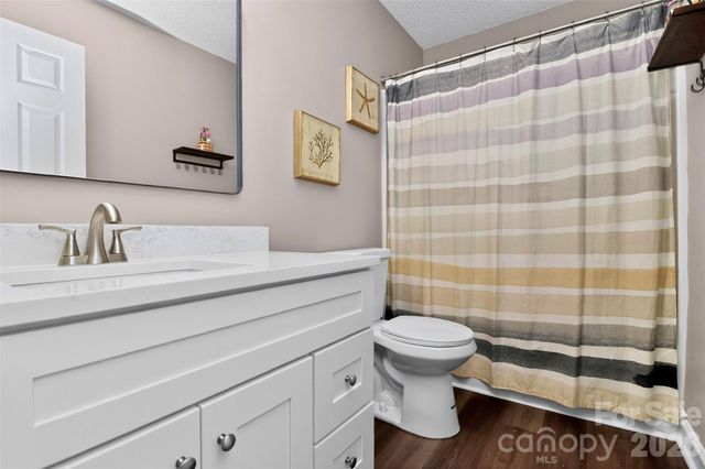 4819 Hopewood Lane, Charlotte, NC 28216