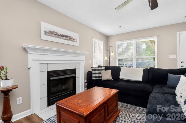 4819 Hopewood Lane, Charlotte, NC 28216