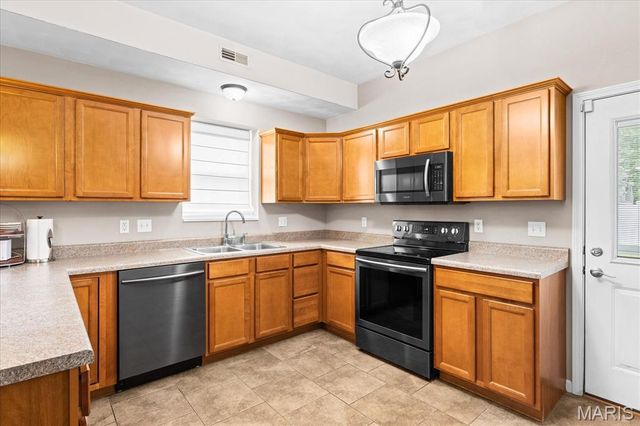 209 E Madison, Millstadt, IL 62260