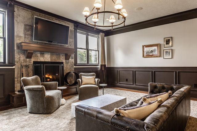 11576 Willow Bend Court, Zionsville, IN 46077