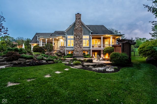 11576 Willow Bend Court, Zionsville, IN 46077