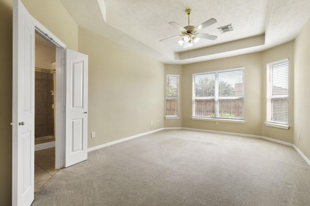 6642 Redberry Glen Lane, Houston, TX 77041