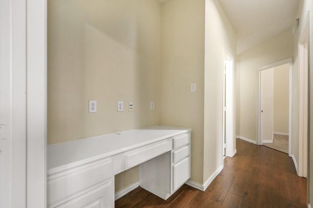 6642 Redberry Glen Lane, Houston, TX 77041