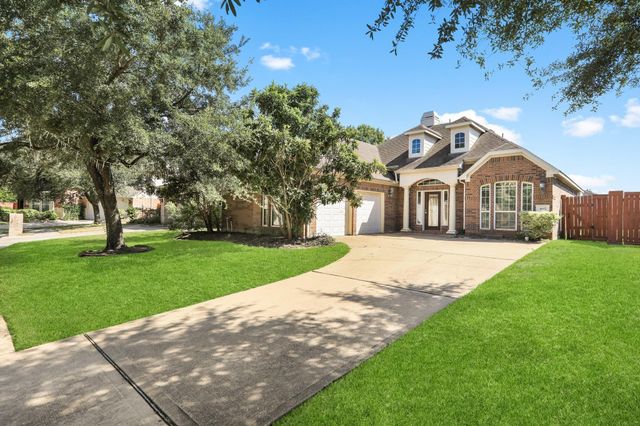6642 Redberry Glen Lane, Houston, TX 77041