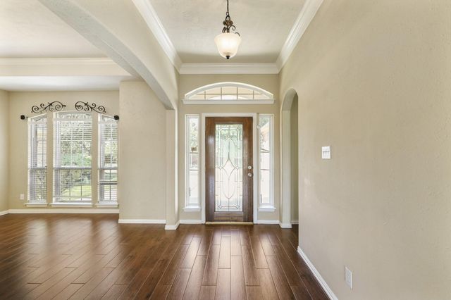 6642 Redberry Glen Lane, Houston, TX 77041