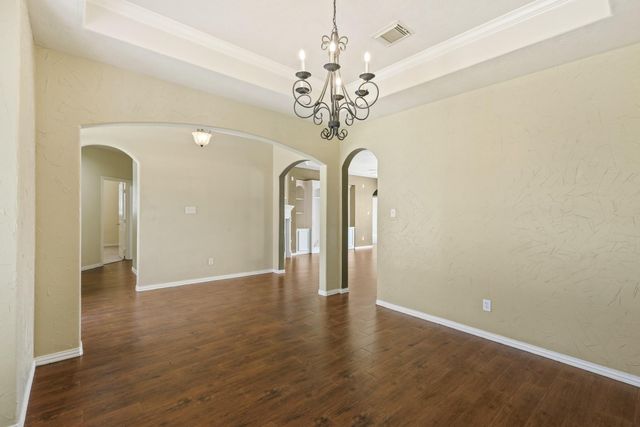 6642 Redberry Glen Lane, Houston, TX 77041