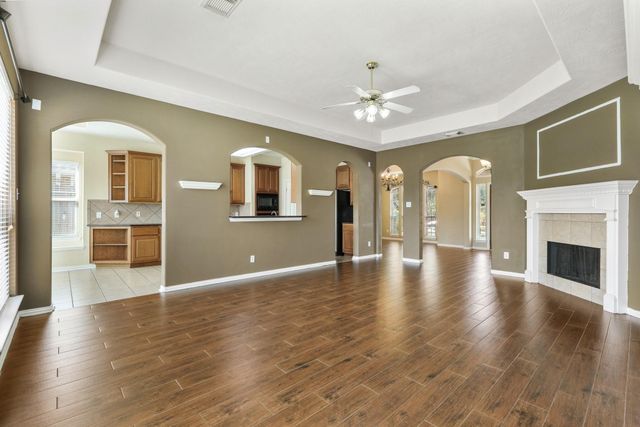 6642 Redberry Glen Lane, Houston, TX 77041