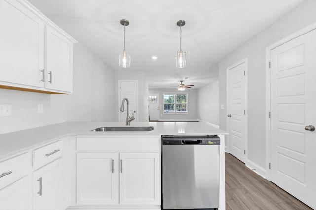 135 Quarry Point Dr C135, Clarksville, TN 37043