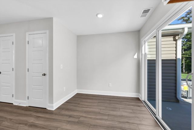 135 Quarry Point Dr C135, Clarksville, TN 37043