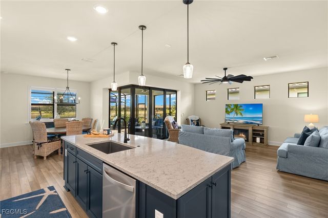 19652 Deming LN, Estero, FL 33928