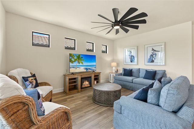 19652 Deming LN, Estero, FL 33928