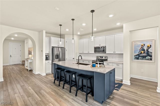 19652 Deming LN, Estero, FL 33928