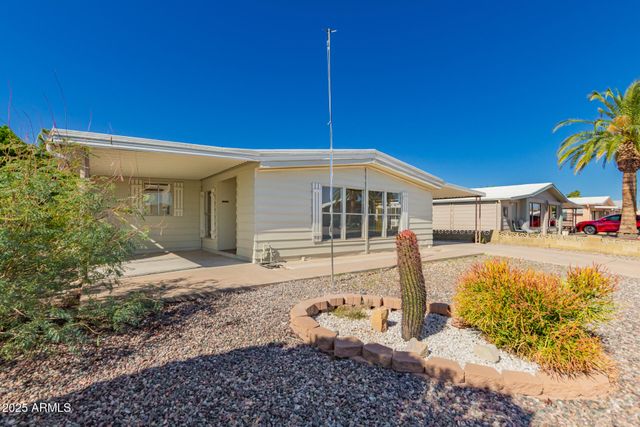 826 S 82ND Place, Mesa, AZ 85208