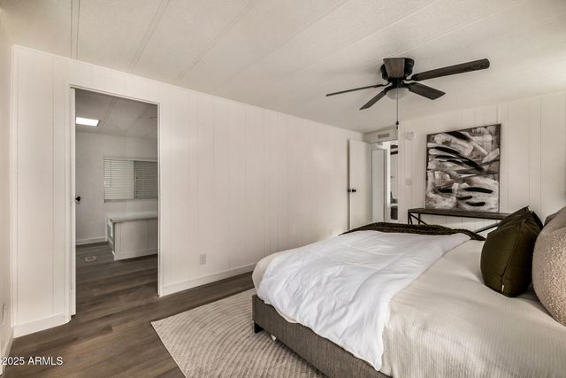 826 S 82ND Place, Mesa, AZ 85208