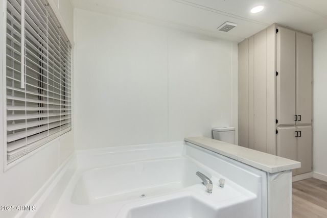 826 S 82ND Place, Mesa, AZ 85208