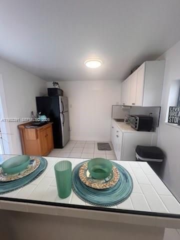 9460 SW 34th St ., Miami, FL 33165